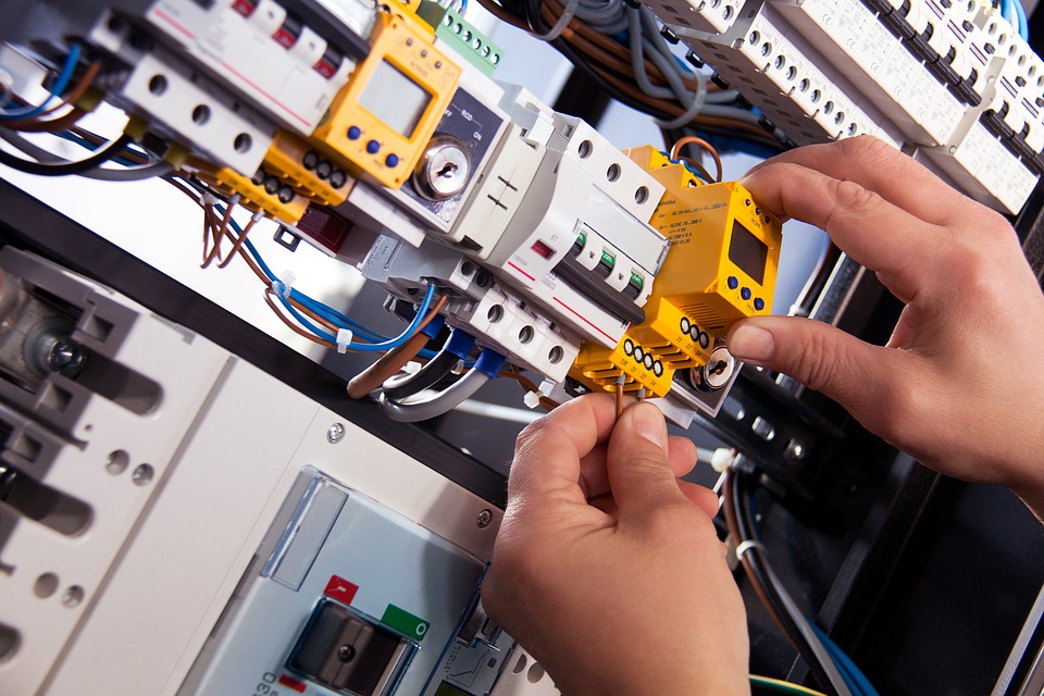 Sicurezza elettrica: Comprendere e Ridurre i Rischi